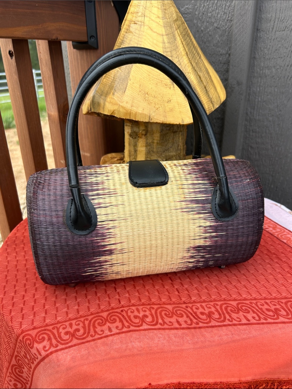 Woven Gradient Barrel Handbag in Purple and Cream - Picture 3 of 12